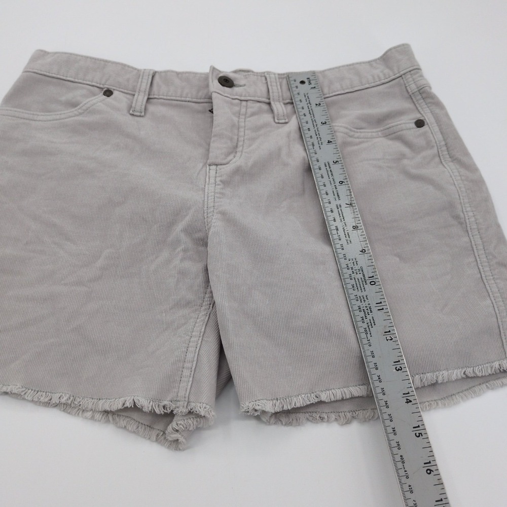 Carve Designs Oahu Shorts Light Gray Corduroy Size 4 Frayed Raw Hem 6" Inseam - Picture 2 of 8
